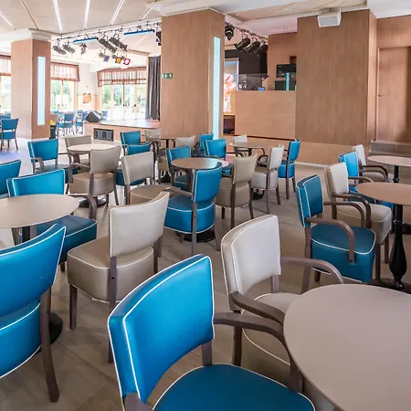 Golden Avenida Family 4* Hotel