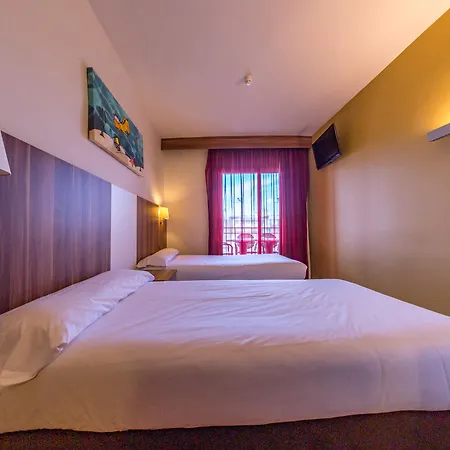 Golden Avenida Family 4* Otel Salou