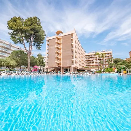 Golden Avenida Family 4*