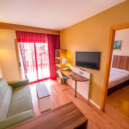 Golden Avenida Family 4* Salou
