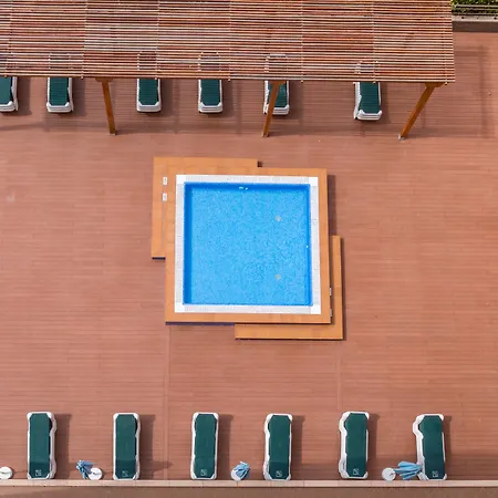 Golden Avenida Family 4* Salou