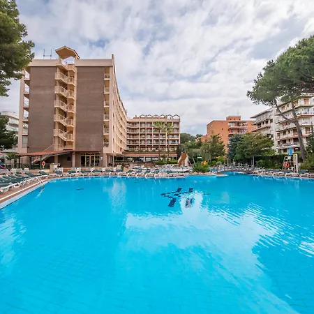 Otel Golden Avenida Family 4*