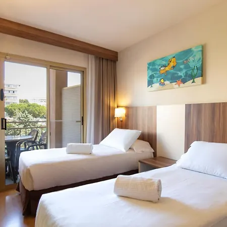 Golden Avenida Family 4* Otel