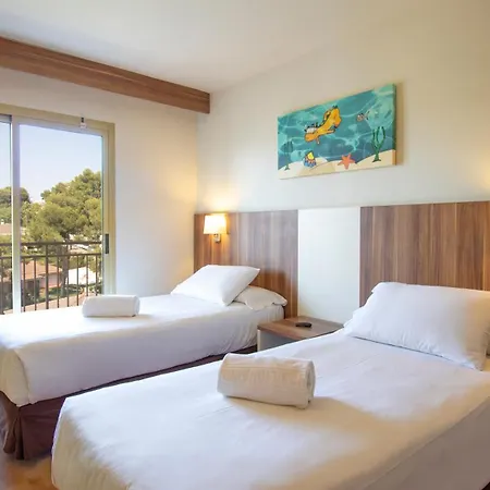 Golden Avenida Family 4* 4* Salou