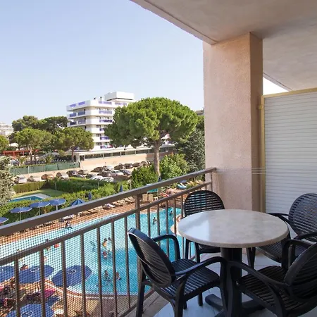 Golden Avenida Family 4* 4* Salou