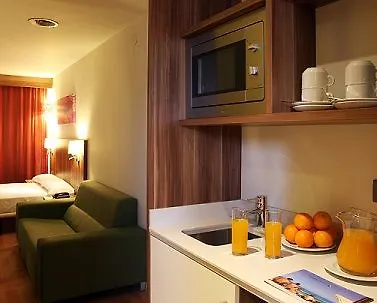 Otel Golden Avenida Family 4* 4*