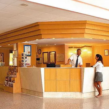 Golden Avenida Family 4* Otel